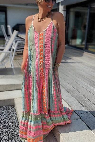 WW | Away On Vacay Lange Cami Kleid mit Ethnischem Muster