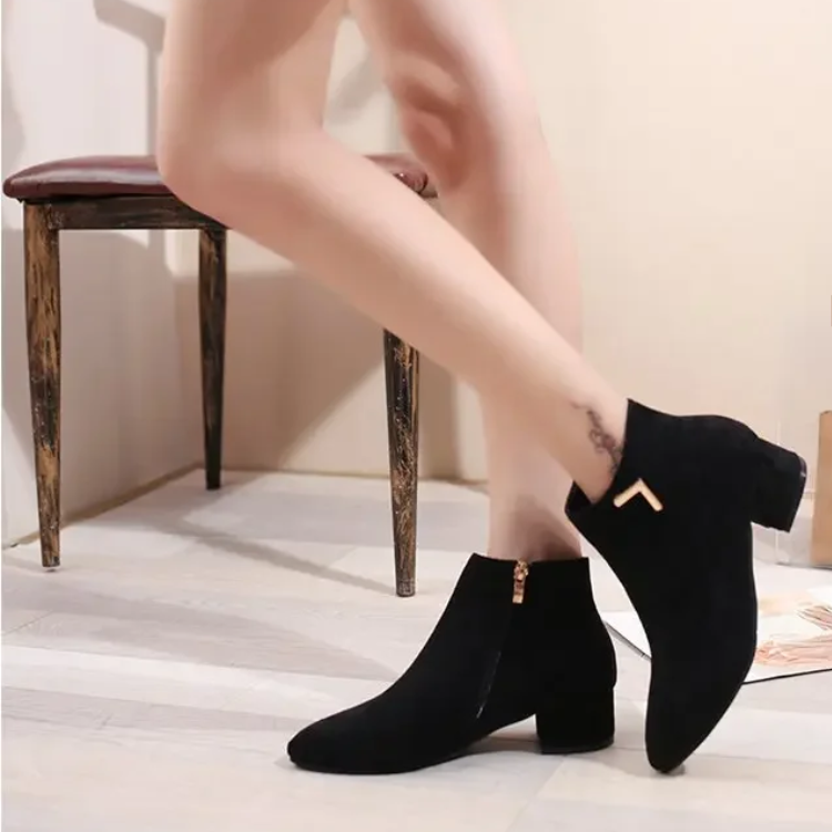 WW | Stiefeletten Mit Spitzem Schuh Und Seitenreißverschluss Damen Stiefeletten