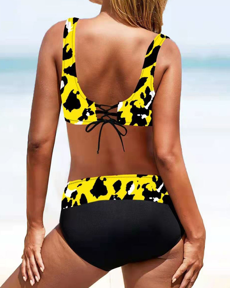 WW | Bunter Bikini Badeanzug