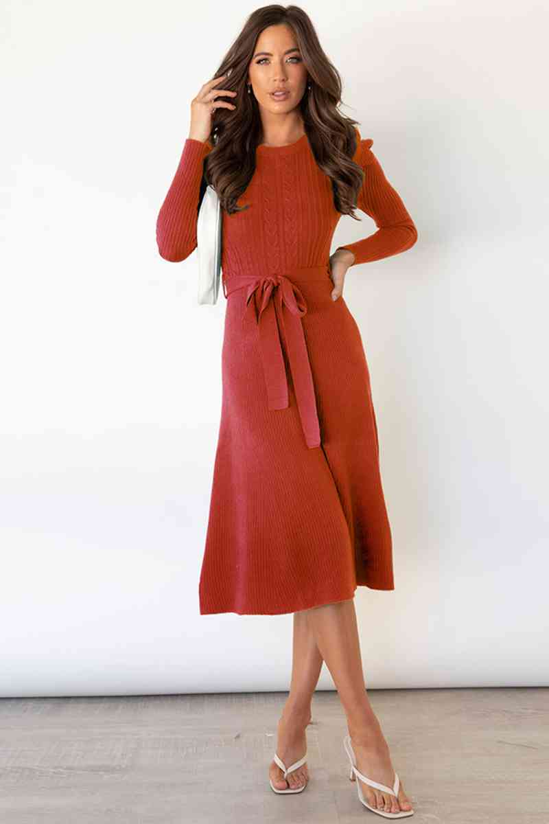 WW | Rundhalsausschnitt Langarm Knoten Taille Pullover Kleid