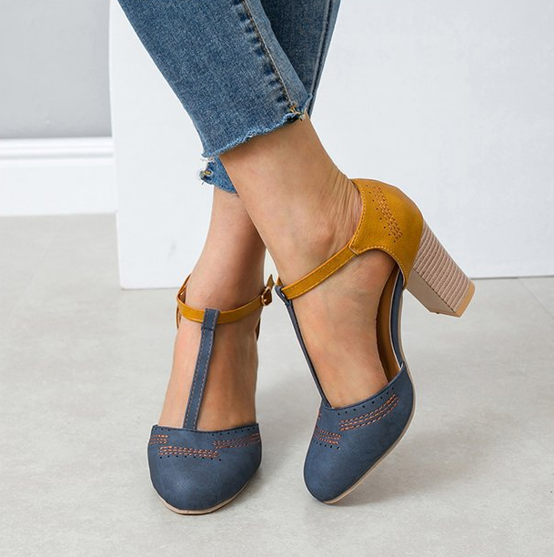 WW - Hochhackige Schuhe Pumpe