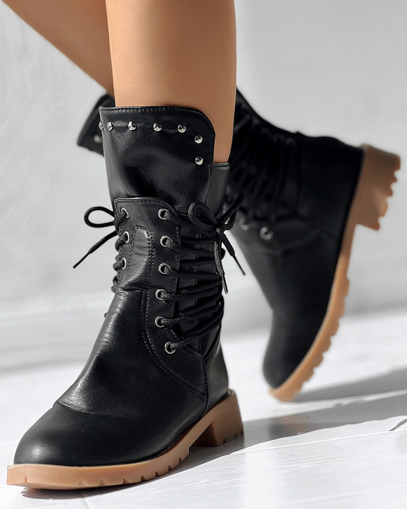 WW | Moderne und unterstützende orthopädische Stiefel.