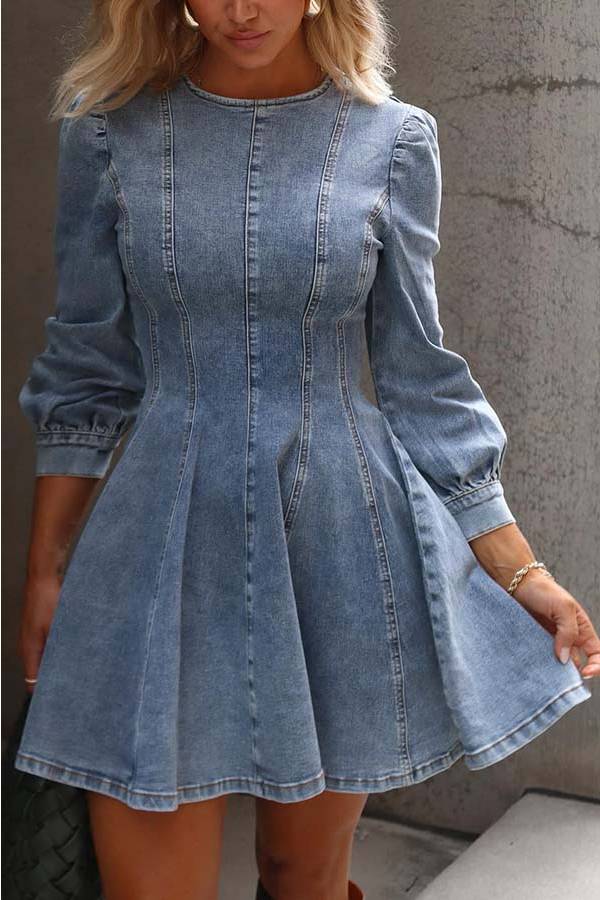 WW | Fade Into You Denim Prinzessinnenlinie Rückenreißverschluss Flare Stretch Mini Kleid
