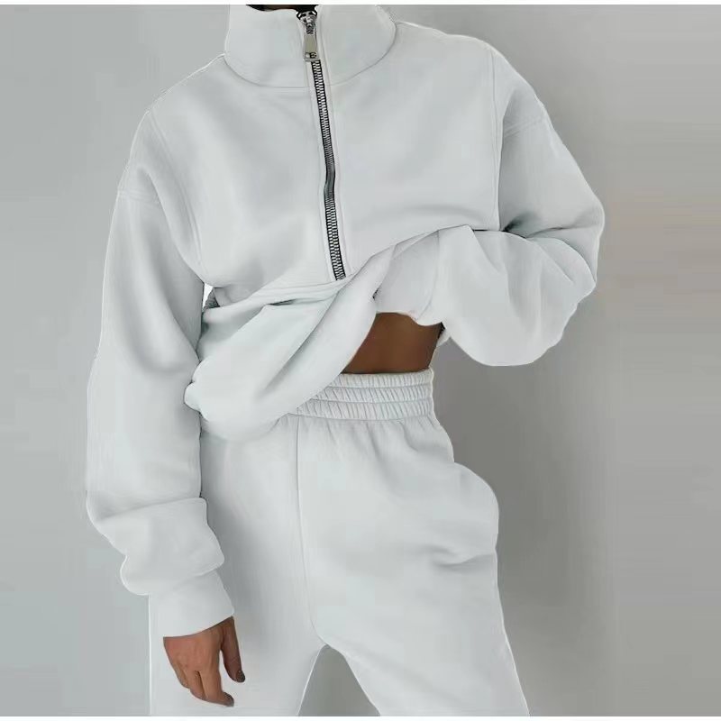 WW | teiliges sportliches Set - trendige Damen Sweatjacke mit Jogginghose
