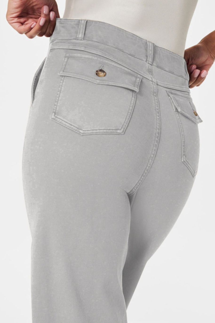 WW | Hochtaillierte Jeans Mit Taschen Klassisch, Stilvoll Und Vielseitig