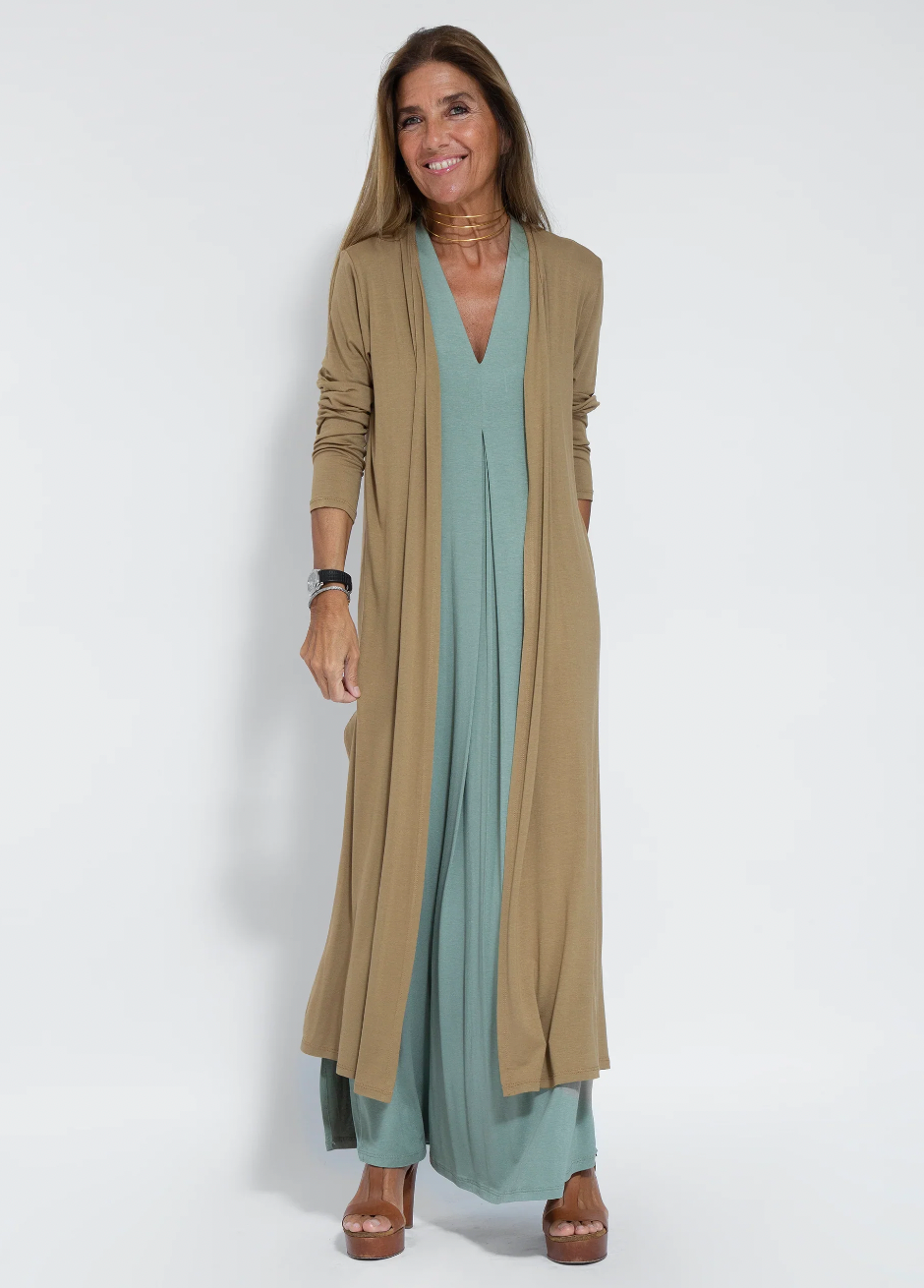 WW | Set mit Langem, Schlank Machendem Kleid und Weste