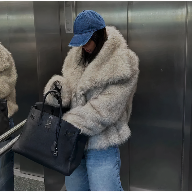 WW - Stilvolle Und Behagliche Winterjacke