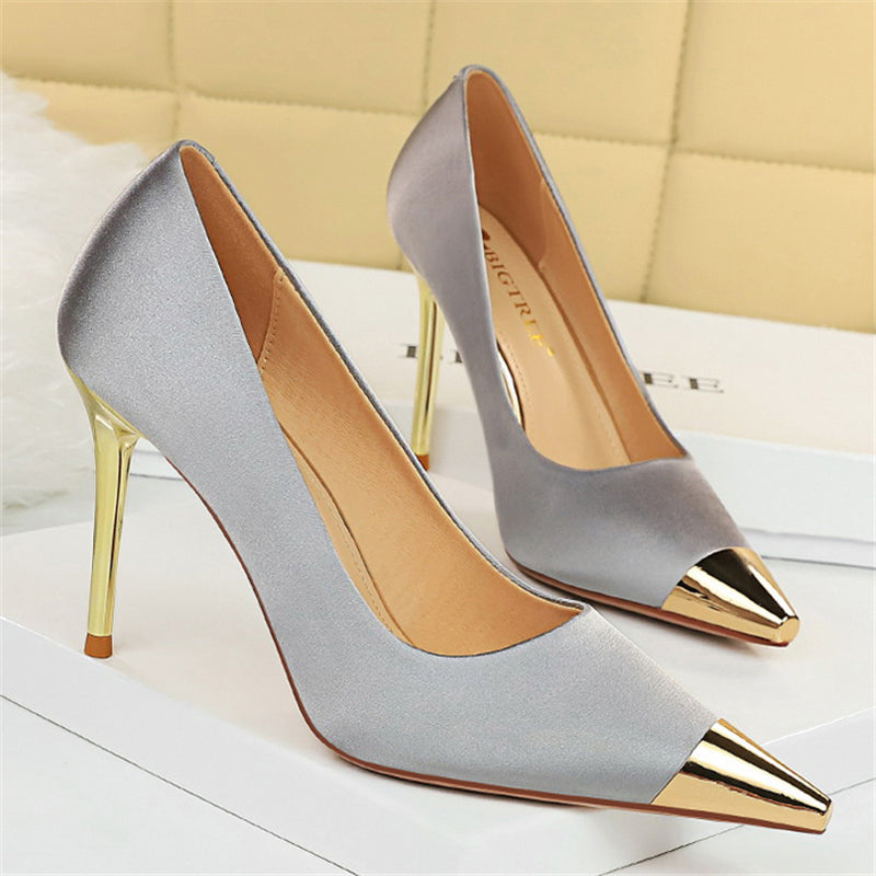 WW | Bleeding Love High Heels Schuhe