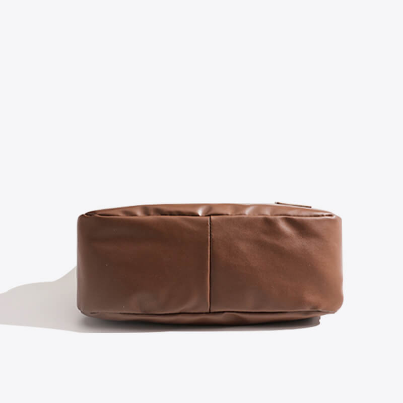 Hobo-Umhängetasche aus Kunstleder Kuriertasche