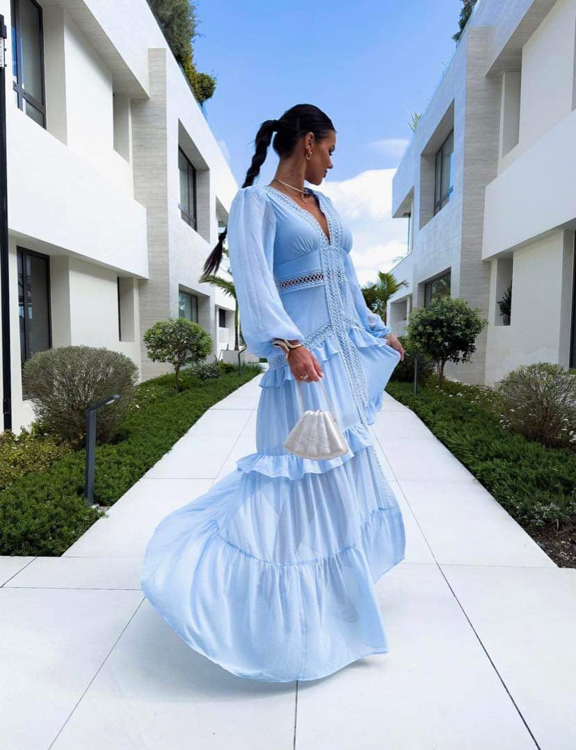 WW | Gestufter Langarm-Maxikleid