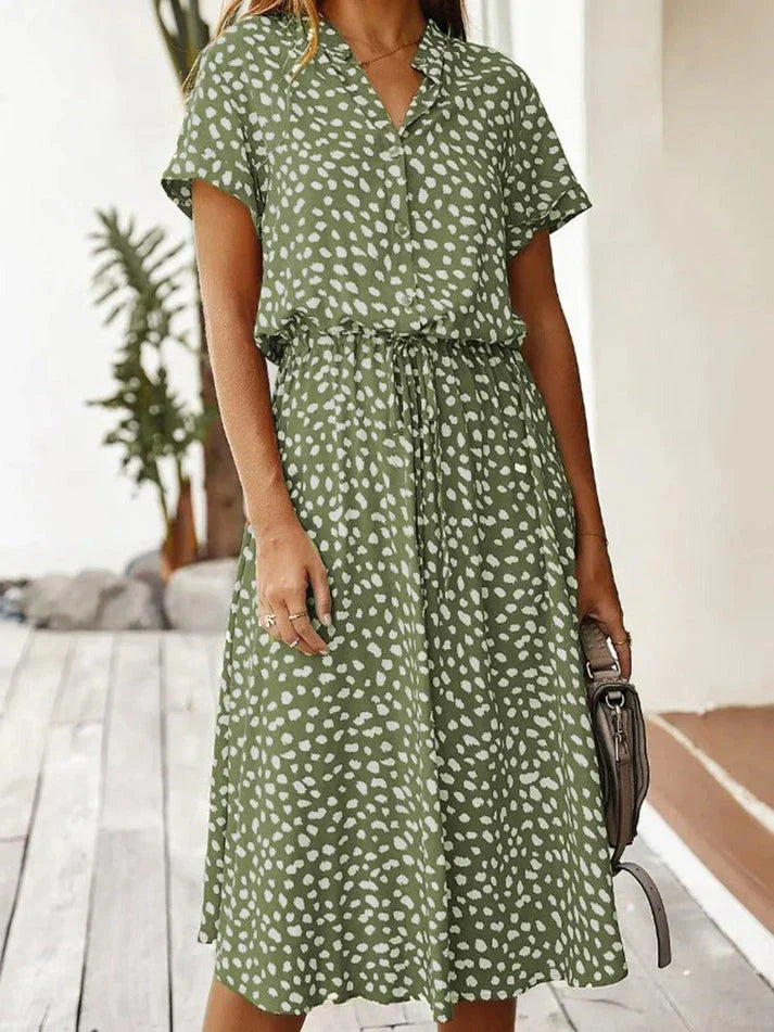WW - Elegantes kurzärmliges Hemdblusenkleid mit Polka Dots und Kordelzug in der Taille