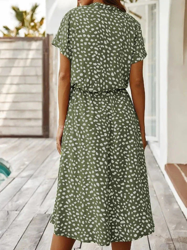 WW - Elegantes kurzärmliges Hemdblusenkleid mit Polka Dots und Kordelzug in der Taille