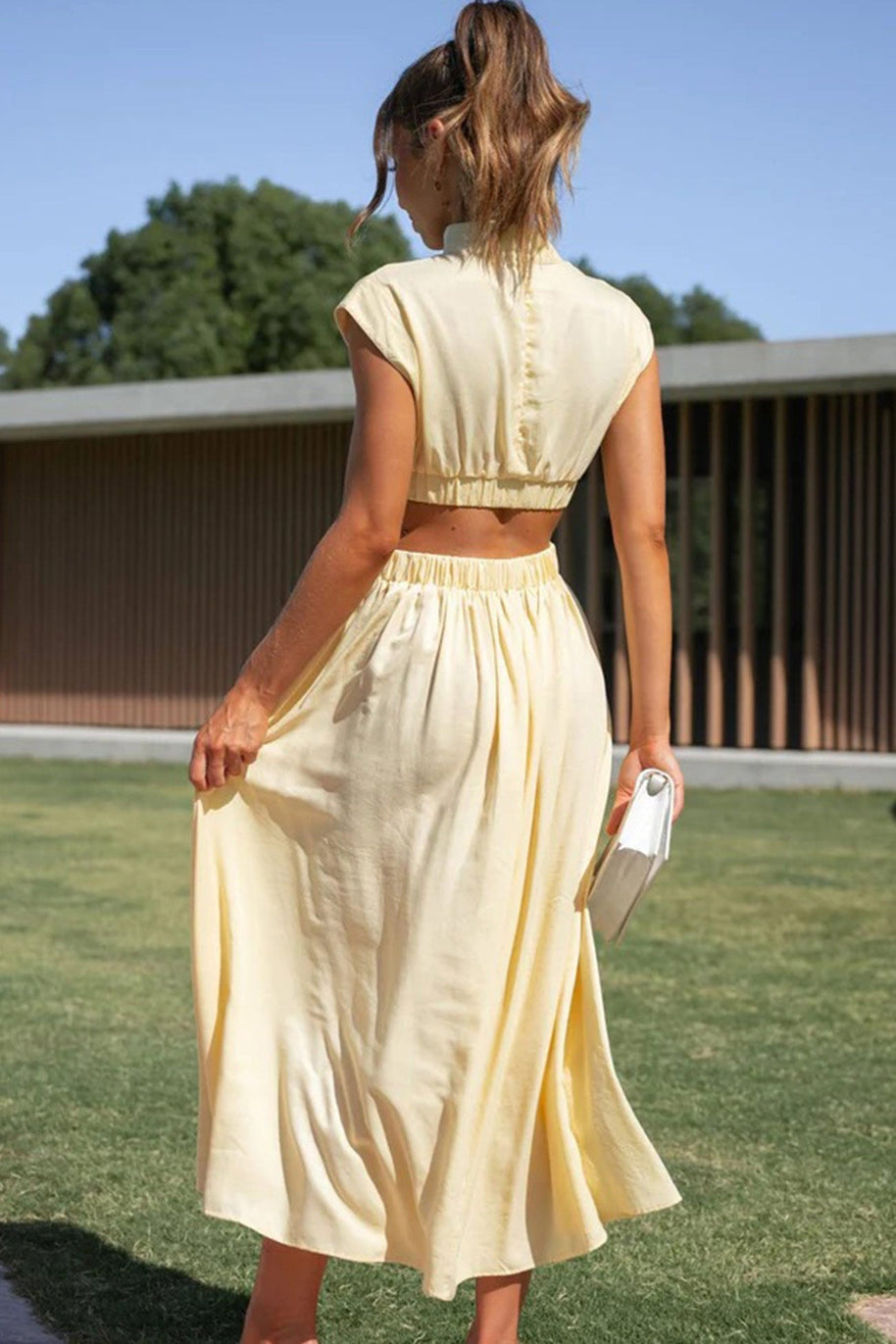 WW | Mock Neck Cutout Midi Kleid