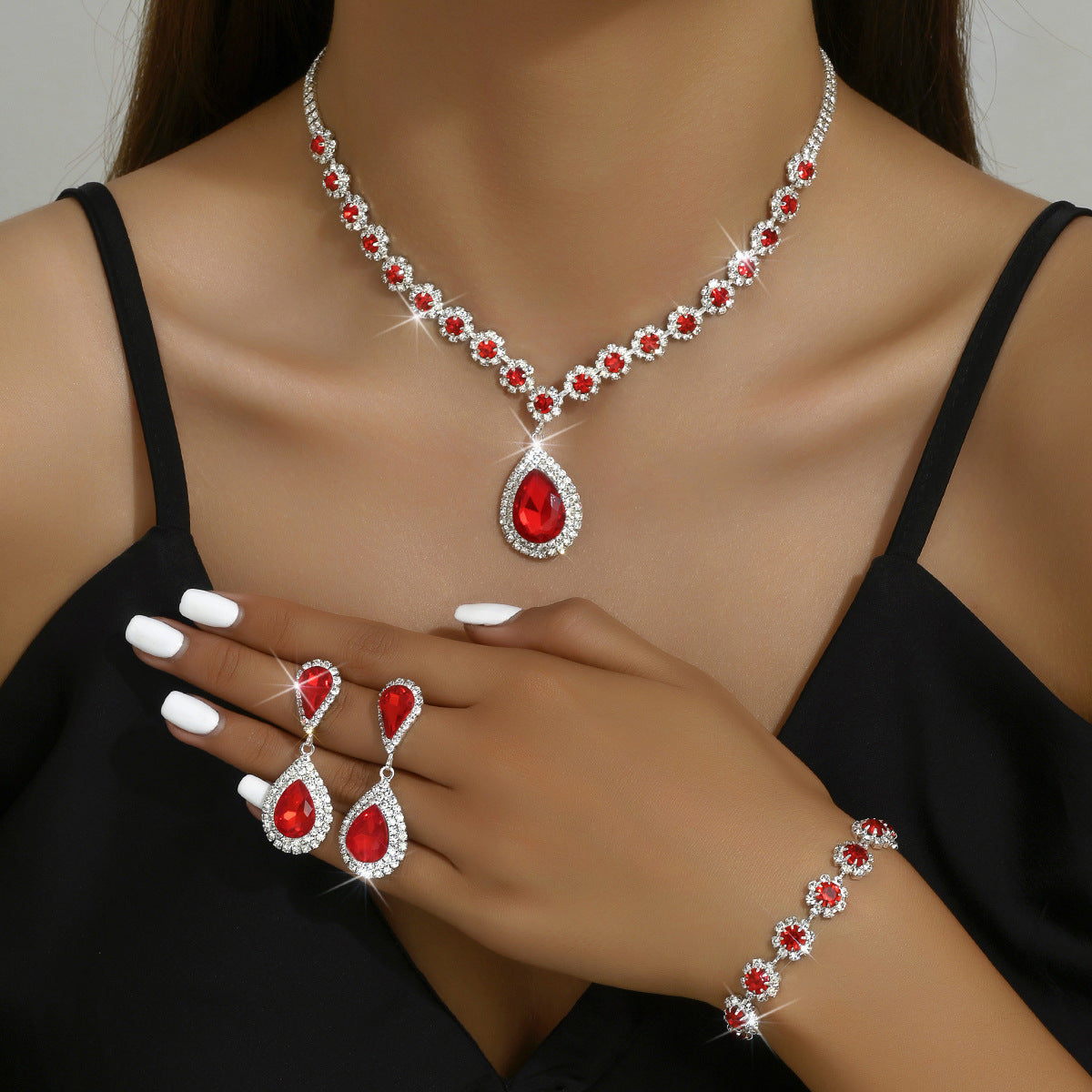 WW - Galvanisiertes Strass-Schmuckset