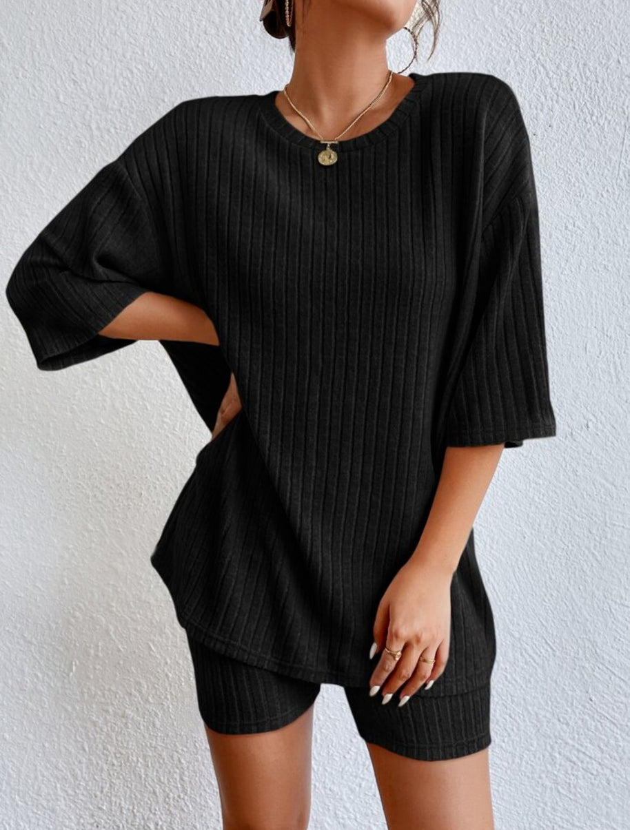 Damen komfortables Kurzarm Set mit Rippstrick und relaxed Schnitt WW