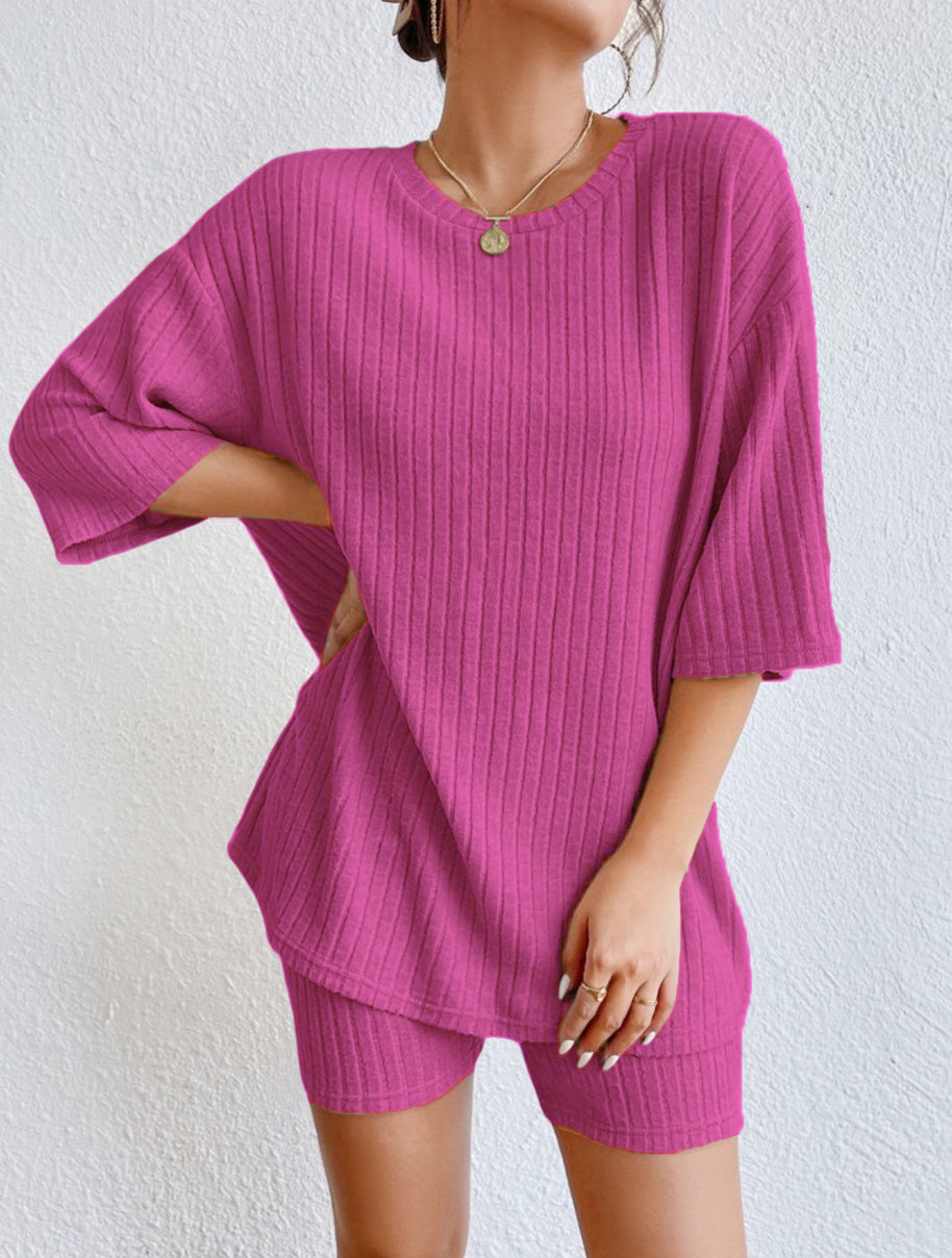 Damen komfortables Kurzarm Set mit Rippstrick und relaxed Schnitt WW
