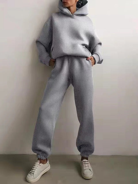 Damen Sportliches Loungewear-Set mit oversized Hoodie und bequemen Jogginghosen WW