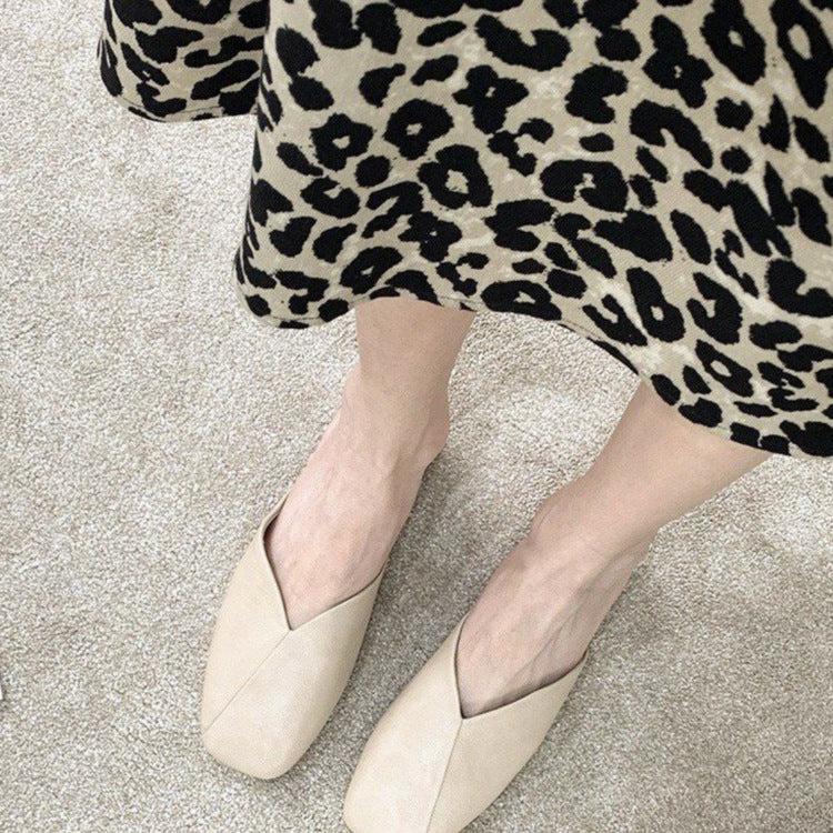 Damen Modische Mules mit elegantem V-Ausschnitt W&W