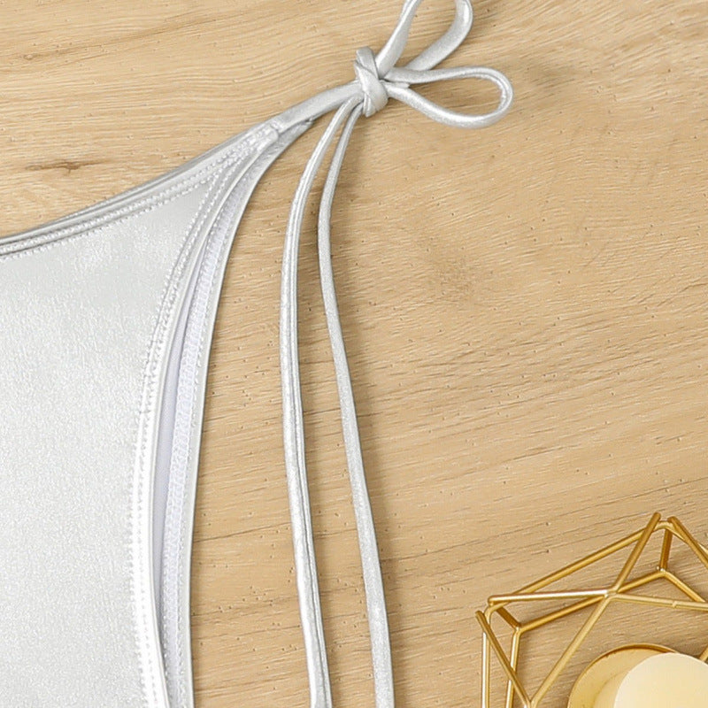 Damen Triangel-Bikini mit funkelndem Metallic-Finish und verstellbaren Bändern WW