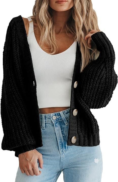 Damen Strickjacke mit grobem Muster und modischem Schnitt WW