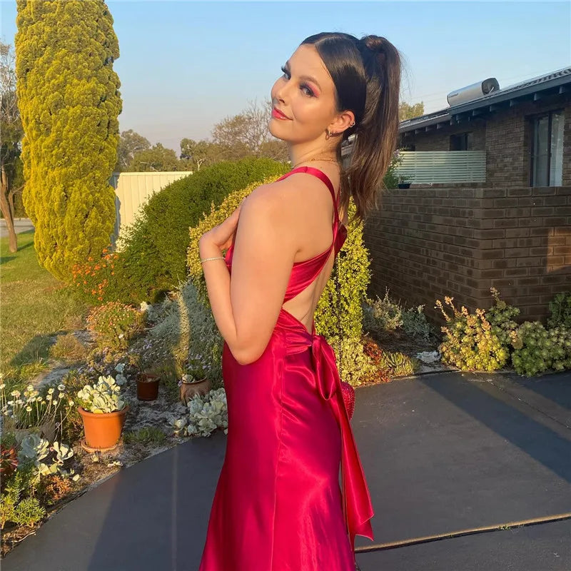 WW | Schleife Rückenfrei Abend Maxi Kleid