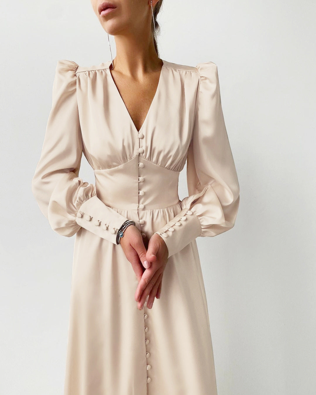 WW | Elegante Satinkleider