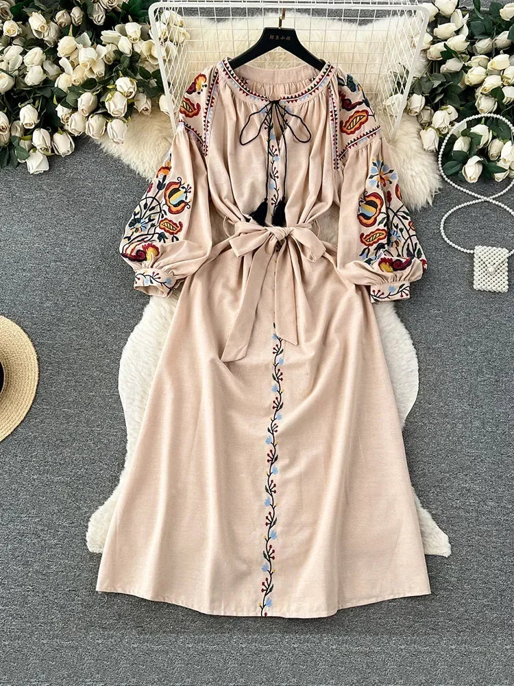 WW | Bestickte Maxikleid aus Leinen mit Laternenärmeln Virjelyn