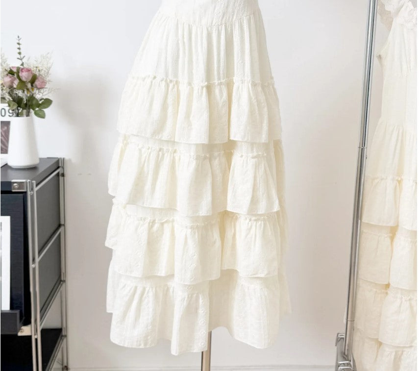 WW | Elegantes Ärmelloses Rüschentorte Kleid