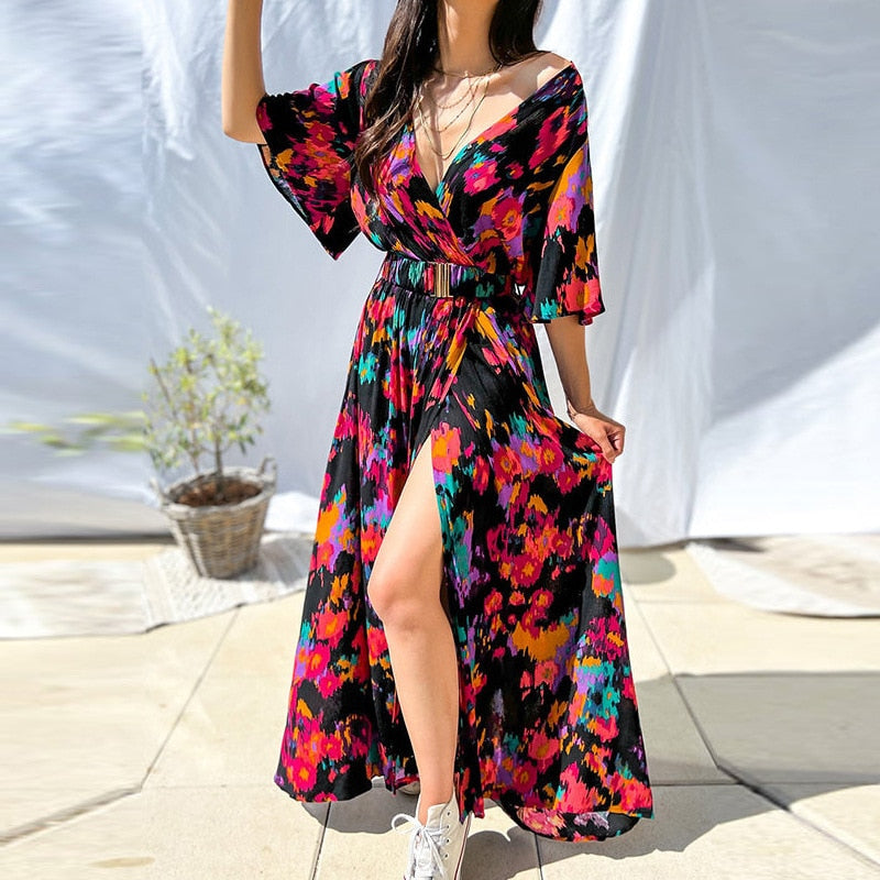 Maxikleid mit hohem Schlitz
