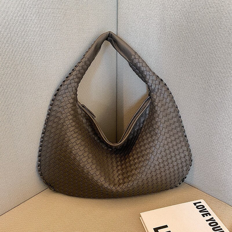 WW | ️elegante Lederschultertasche
