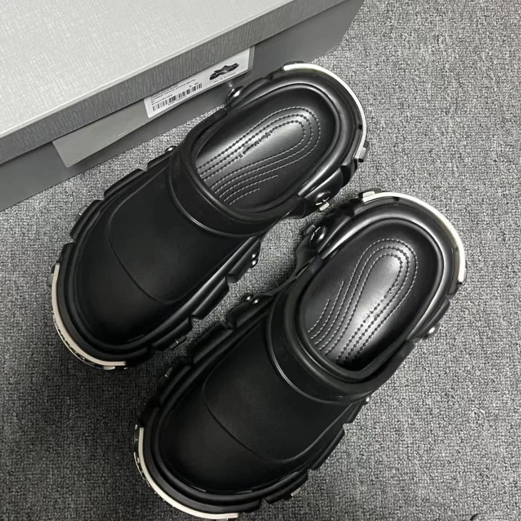 WW - Punk-Nieten-Plattformschlappen