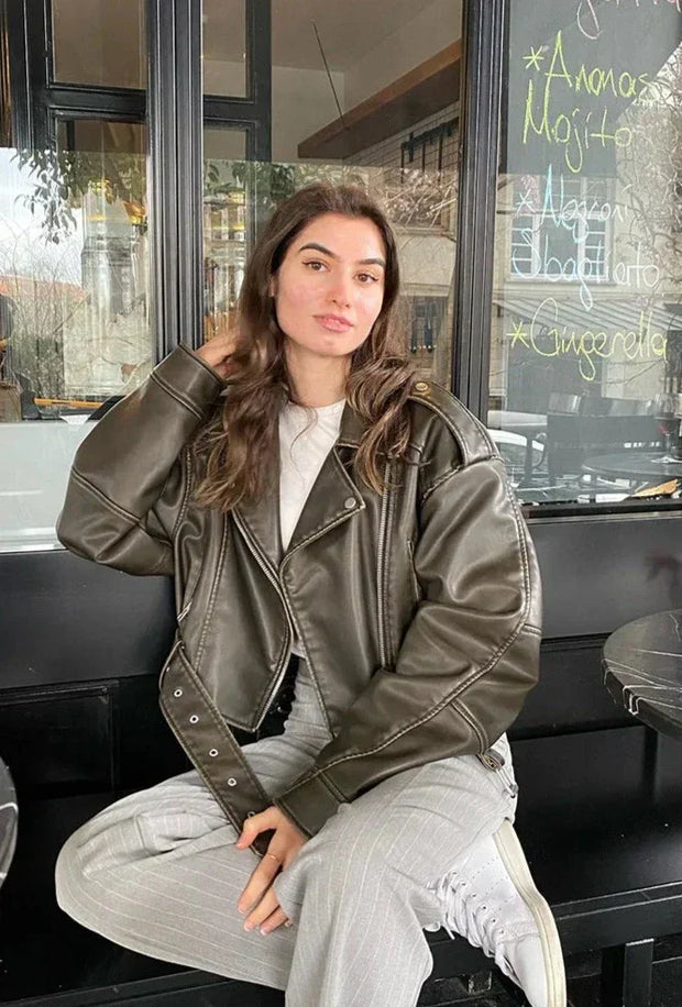 WW - Damen verkürzte Kunstleder Bikerjacke mit taillierter Taille