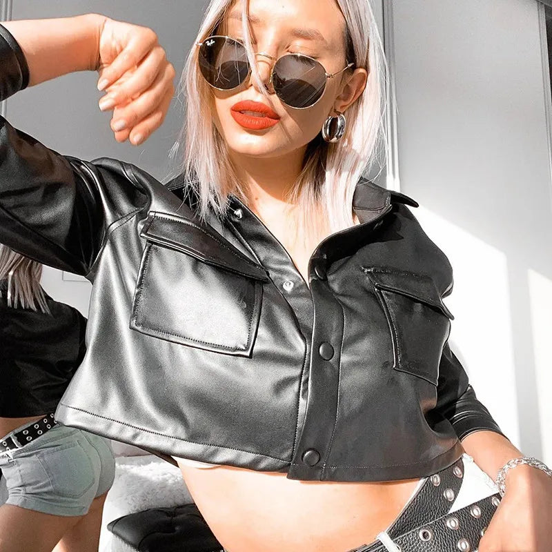 WW | Lederjacke mit Kapuze