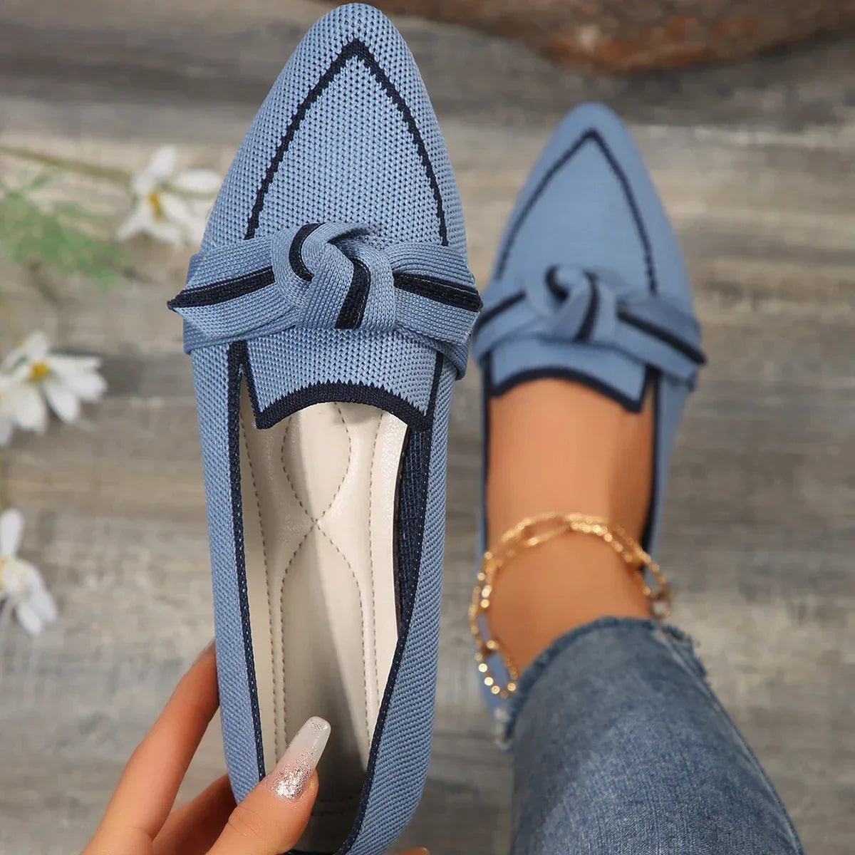 WW | Schicke Flache Schuhe mit Spitze und Schleifendetail