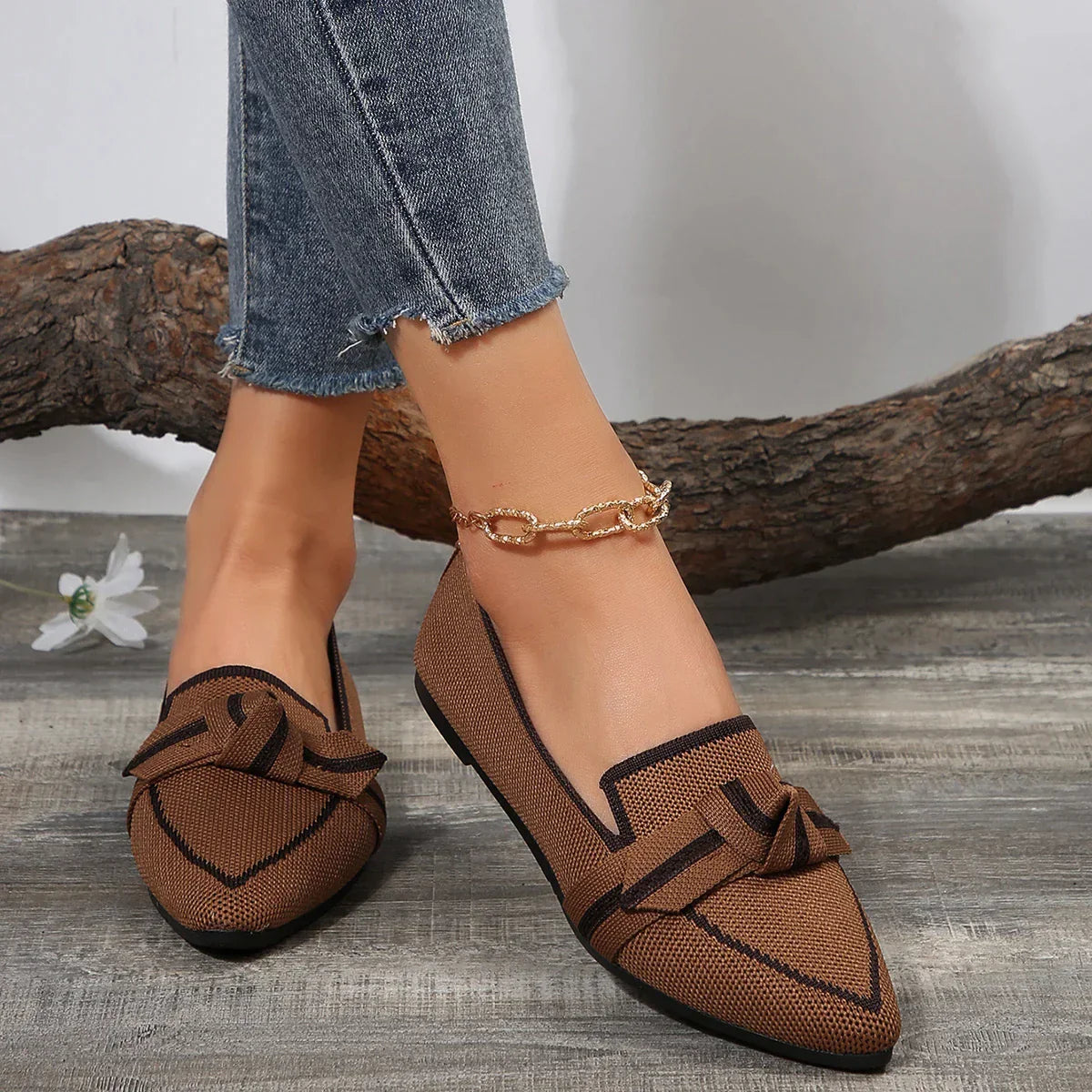 WW | Schicke Flache Schuhe mit Spitze und Schleifendetail