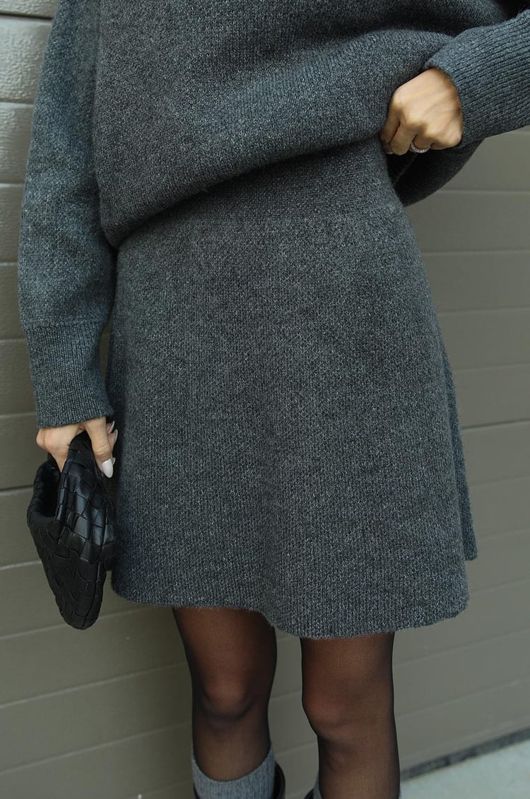 WW | teilige Strickset - Damenpullover und Rock mit lässiger Passform