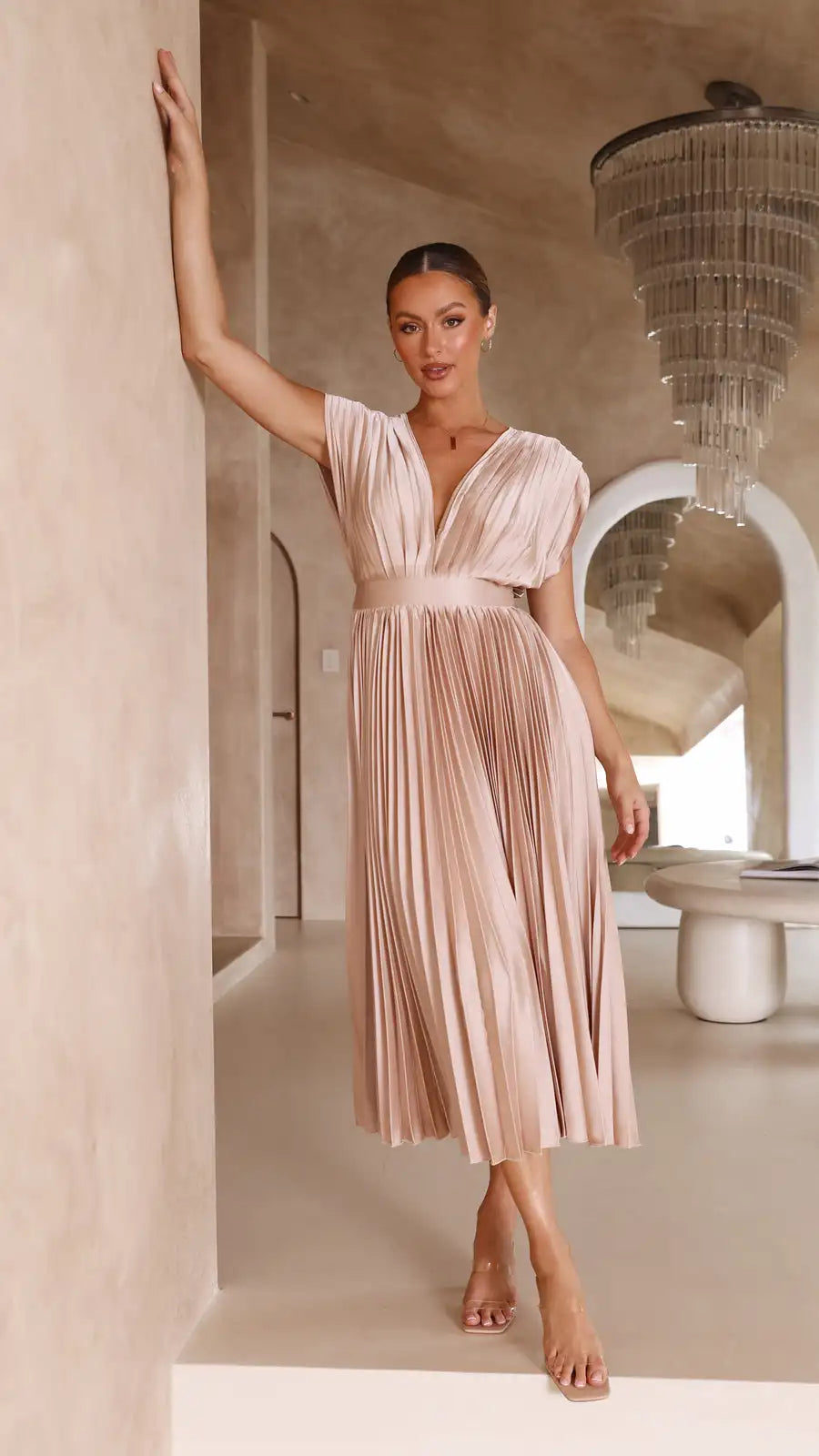 WW | Faltendes Plunge Midi Kleid