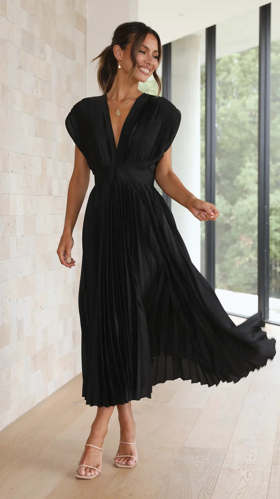 WW | Faltendes Plunge Midi Kleid