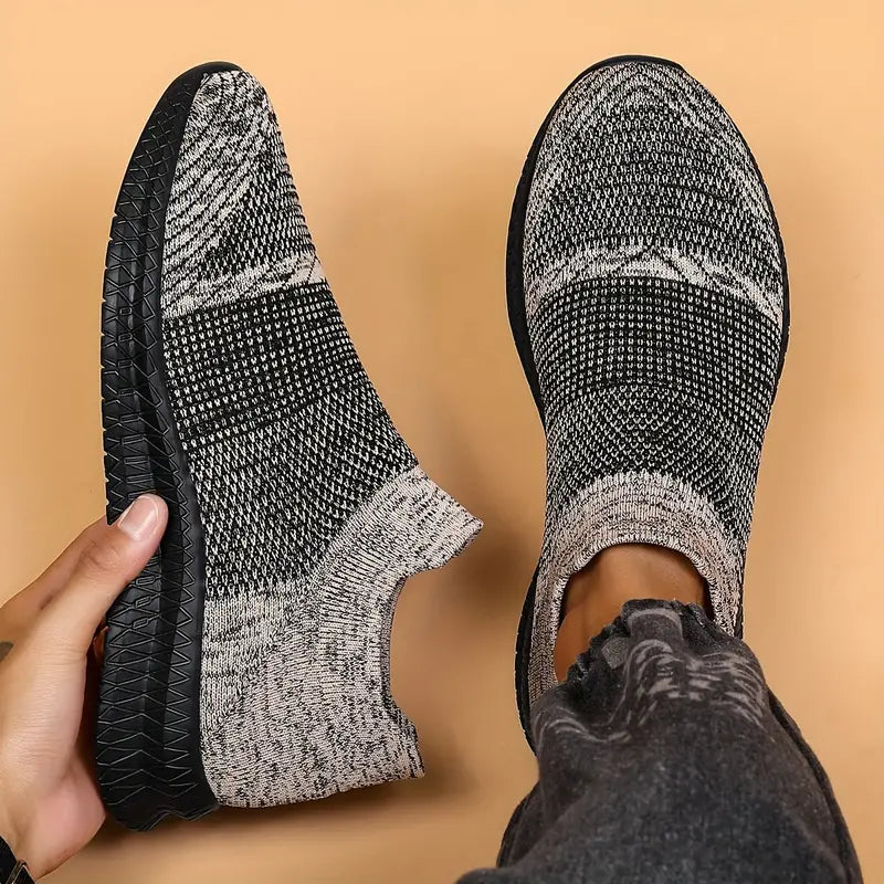 WW | Modische Sockenschuhe Für Ultimativen Komfort
