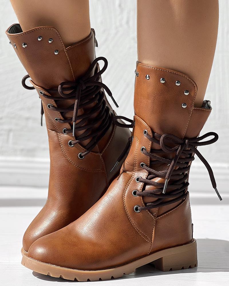 WW | Moderne und unterstützende orthopädische Stiefel.