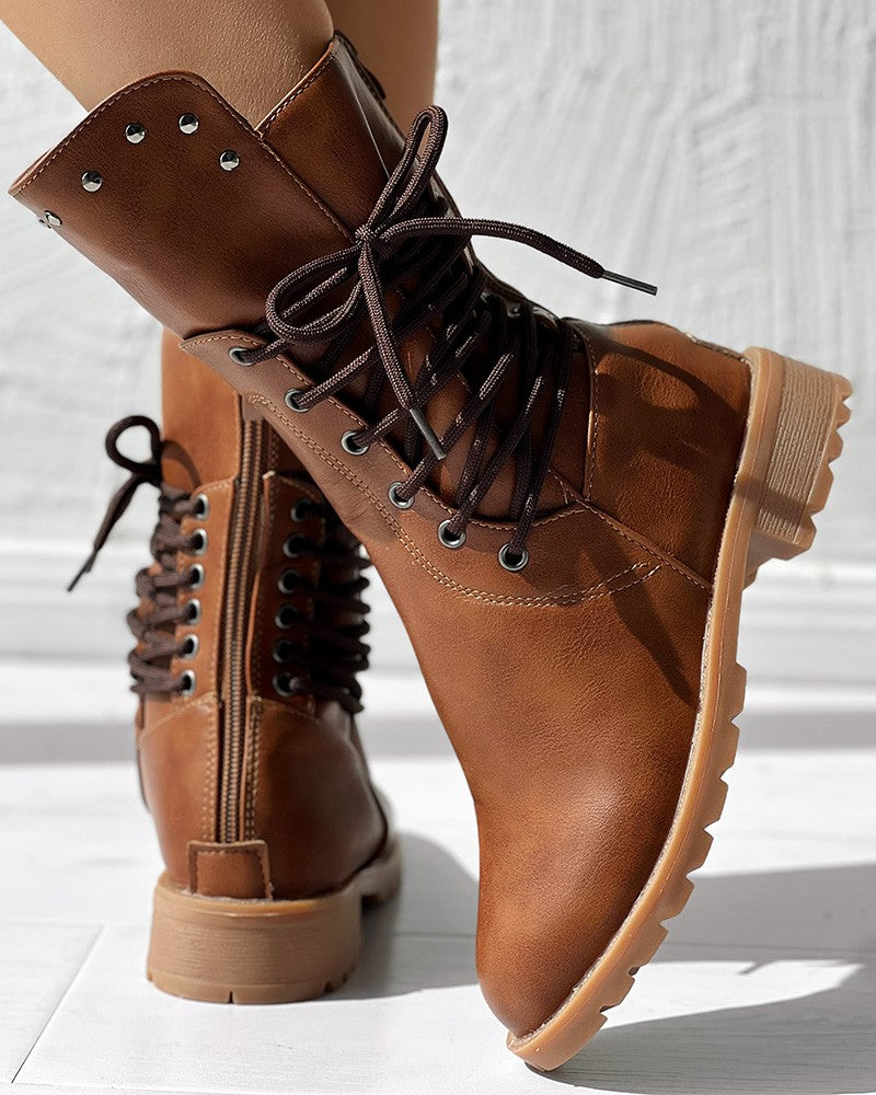 WW | Moderne und unterstützende orthopädische Stiefel.