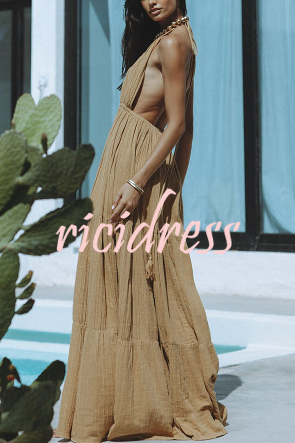 WW – Neckholder-Maxikleid aus Leinenmischung mit rückenfreiem Schlitz