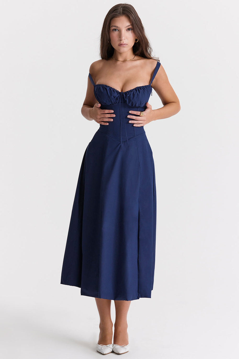 WW - Midikleid mit tailliertem Oberteil und ausgestelltem Rock | Minikleid mit Spaghettiträgern