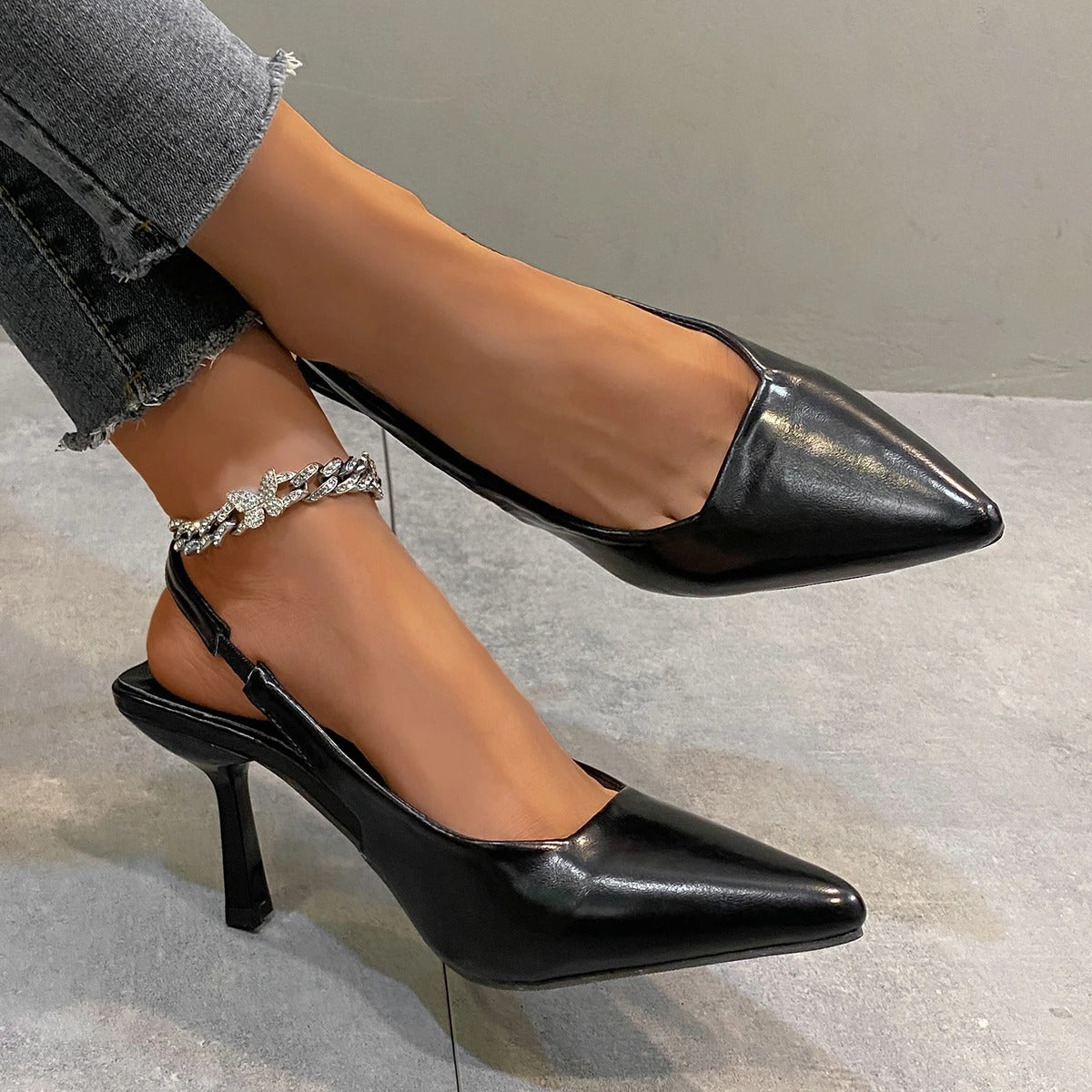 WW | Damen Schwarze Kitten Heels Elegant