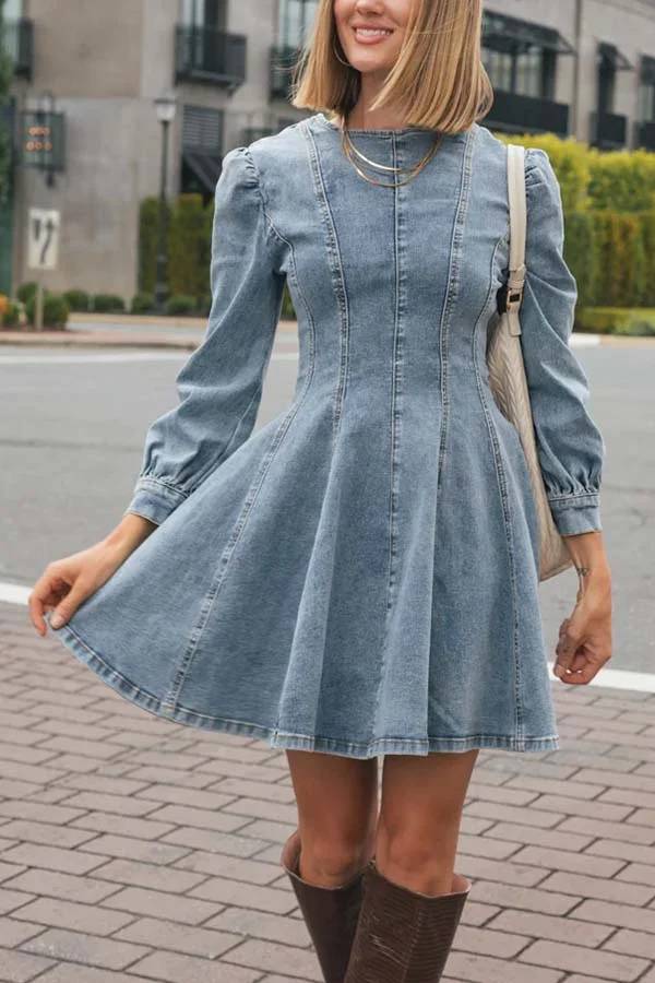 WW | Fade Into You Denim Prinzessinnenlinie Rückenreißverschluss Flare Stretch Mini Kleid