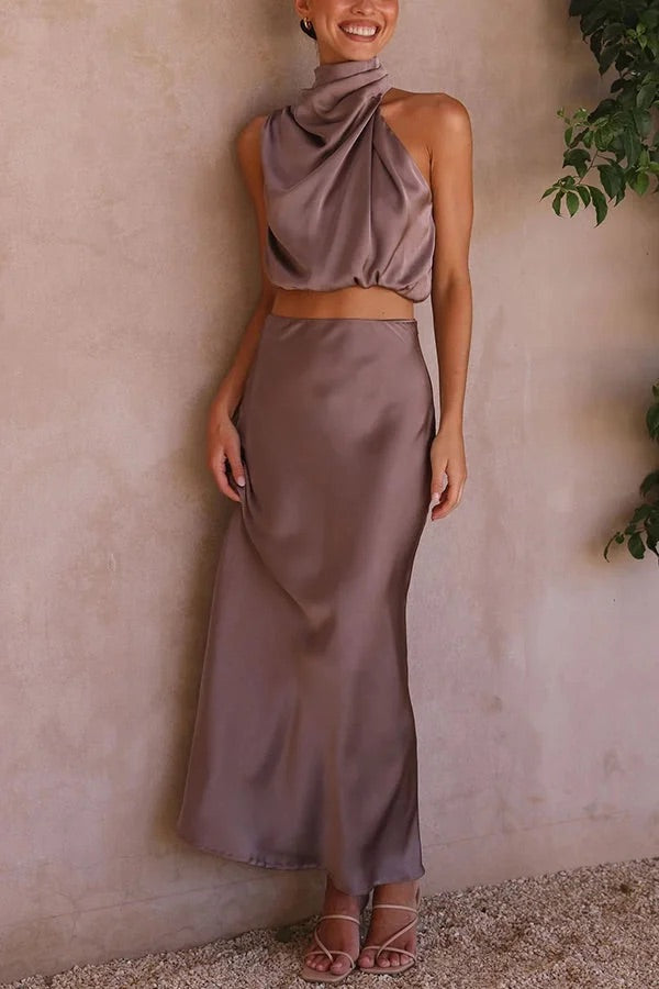 WW | Solch Eine Stimmung Hochgeschlossene Satin Drapiert Maxirock Set