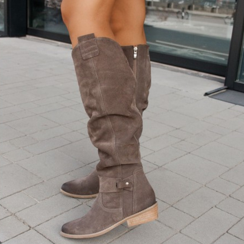 W&W - Modischer Stiefel
