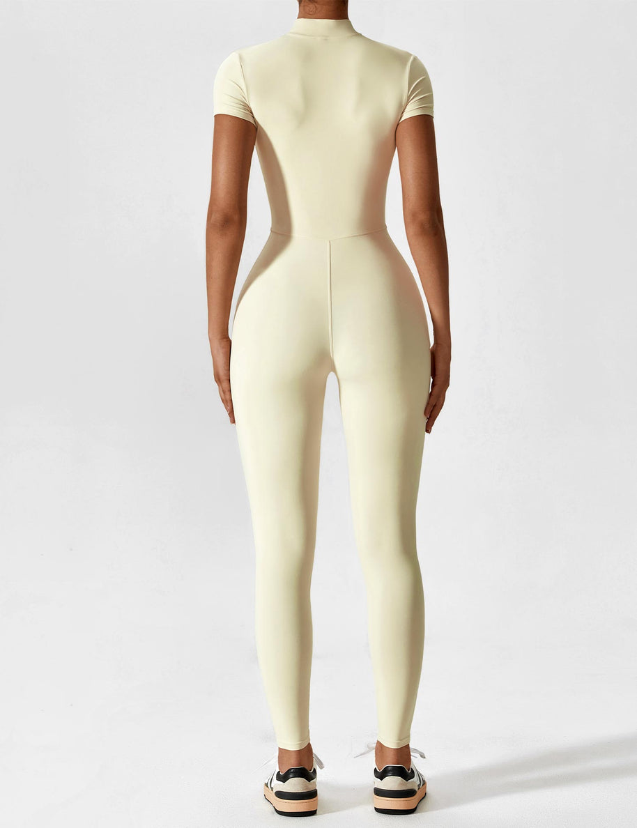 LenaFit – Kurzarm-Reißverschluss-Jumpsuits