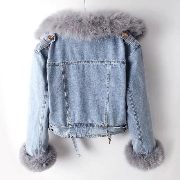 SCHICKE JEANSJACKE W&W
