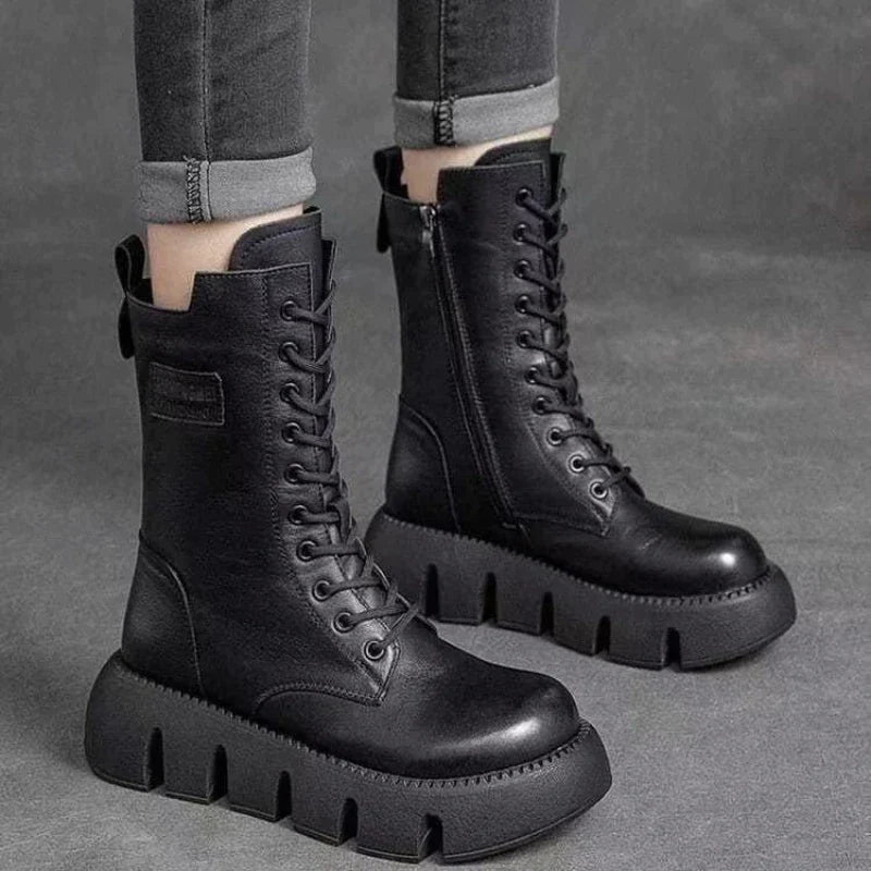 W&W – Stylische Stiefel mit hoher Sohle